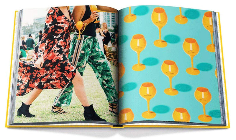 Veuve Clicquot - Book