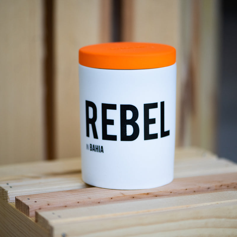 Rebel - Candle